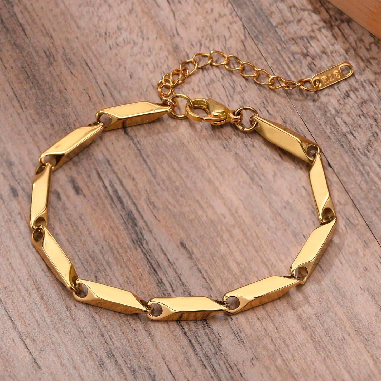 shelba bracelet